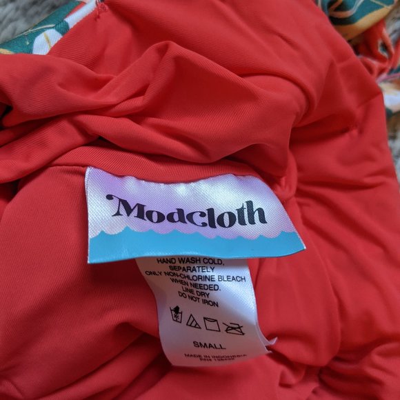 SALE! The Bethany One-Piece Swimsuit - Picture 5 of 10